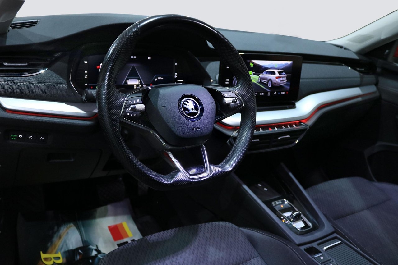 Skoda Octavia 2022, bild 3/26
