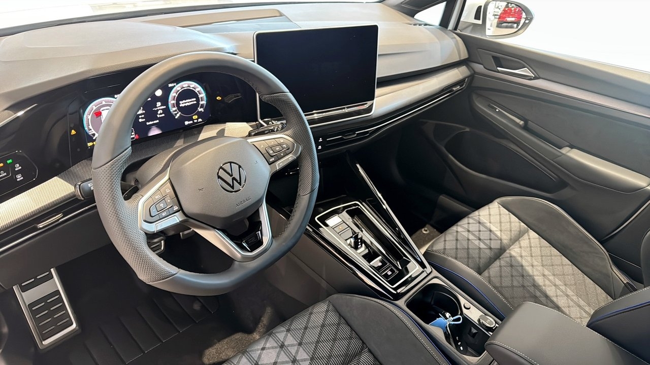 Volkswagen Golf 1.5 eTSI ACT OPF 2026, bild 7/10