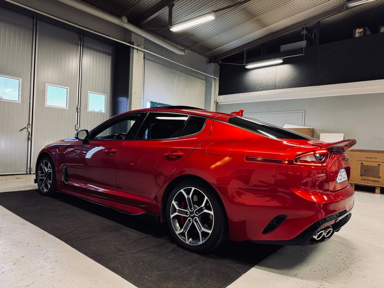 Kia Stinger 2018, bild 4/10