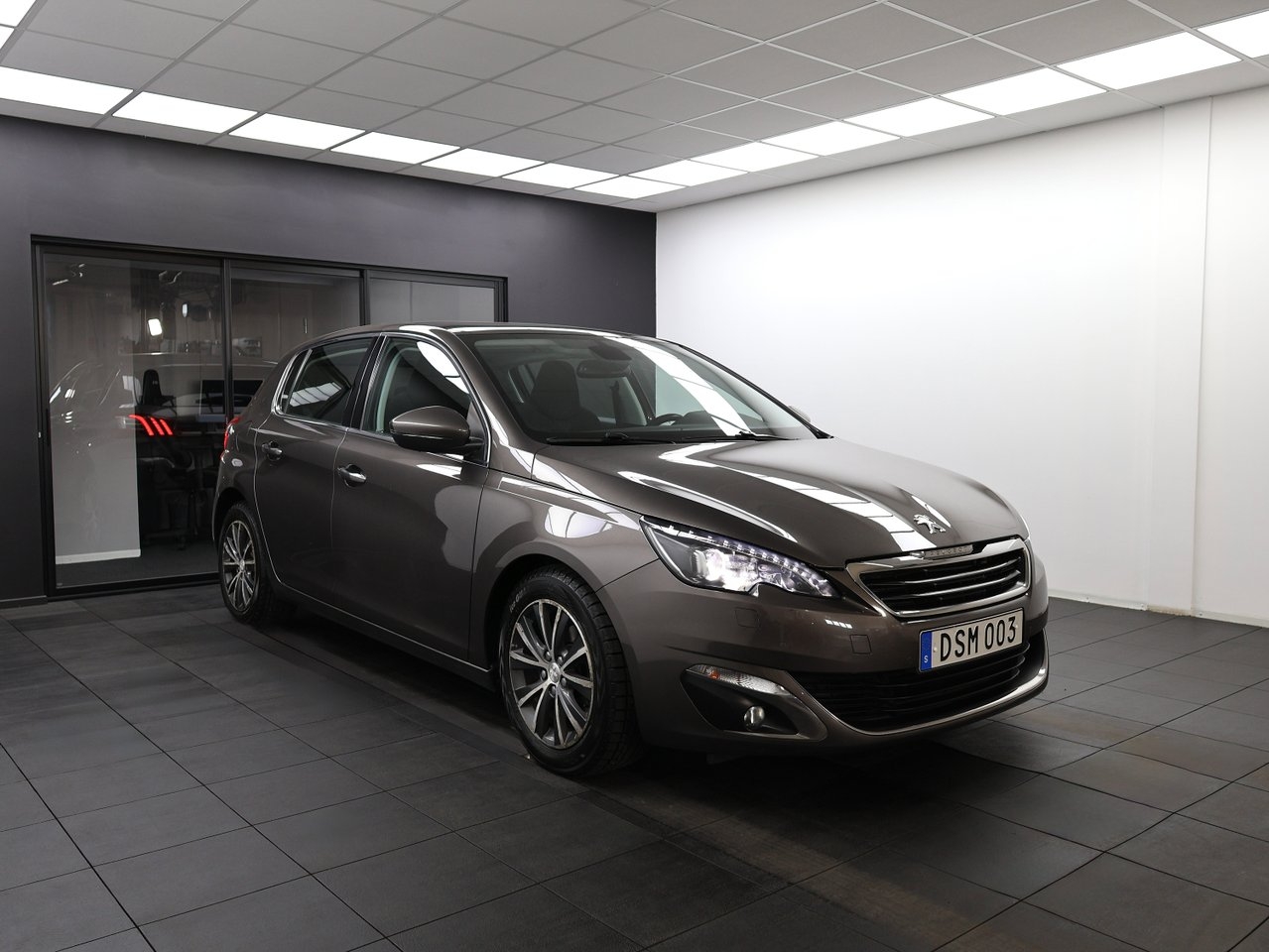Peugeot 308 2014, kuva 4/10