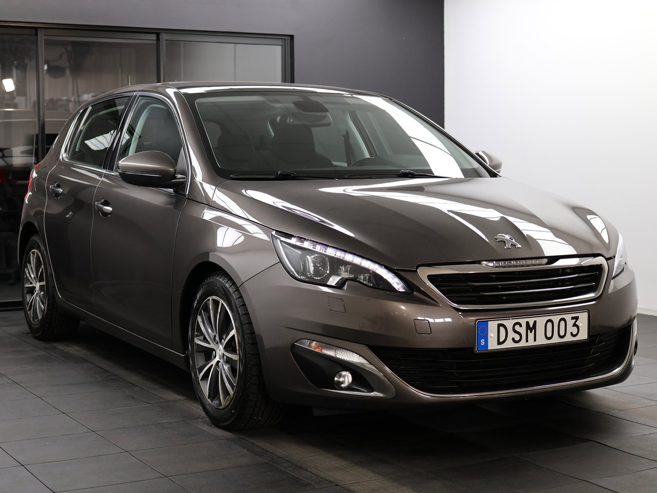 Peugeot 308 2014, kuva 5/10