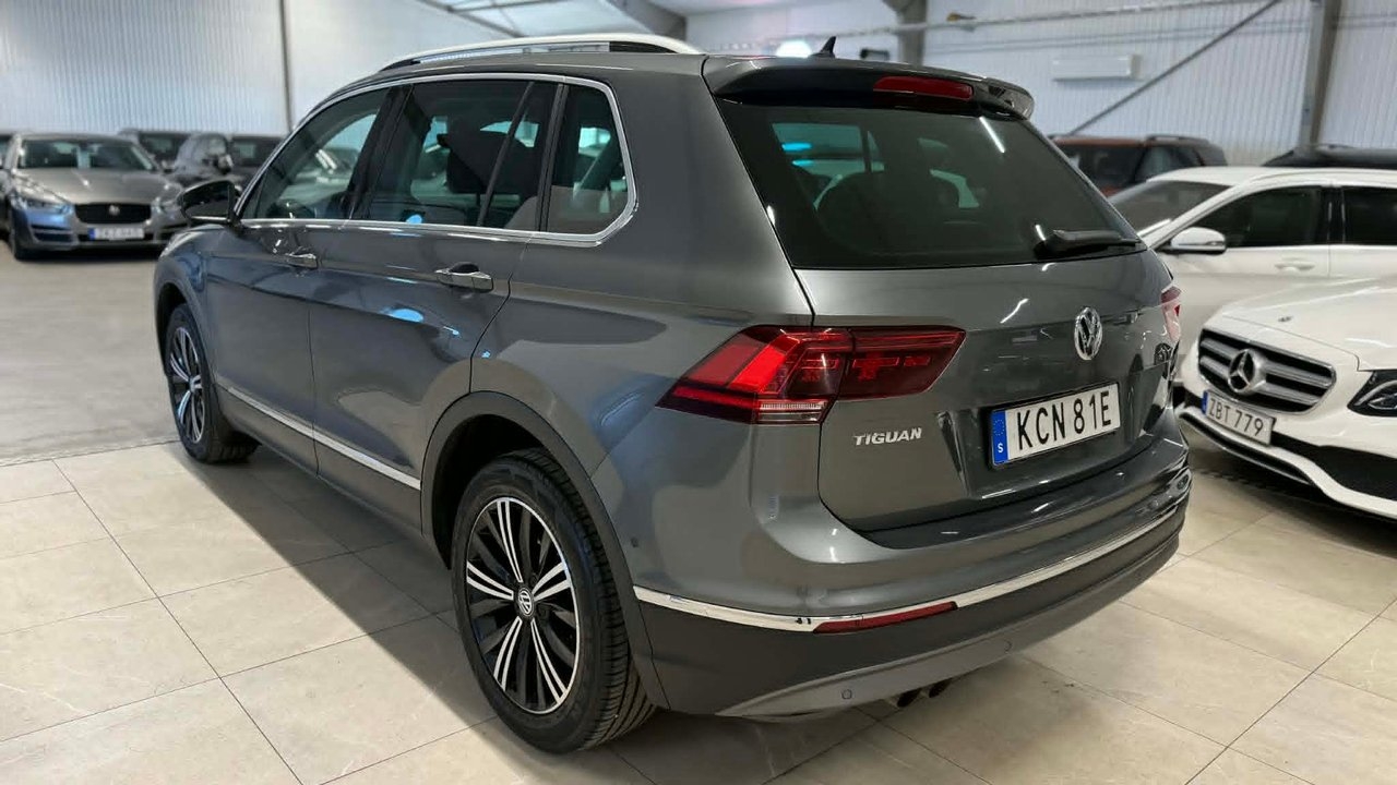 Volkswagen Tiguan 2019, photo 6/10