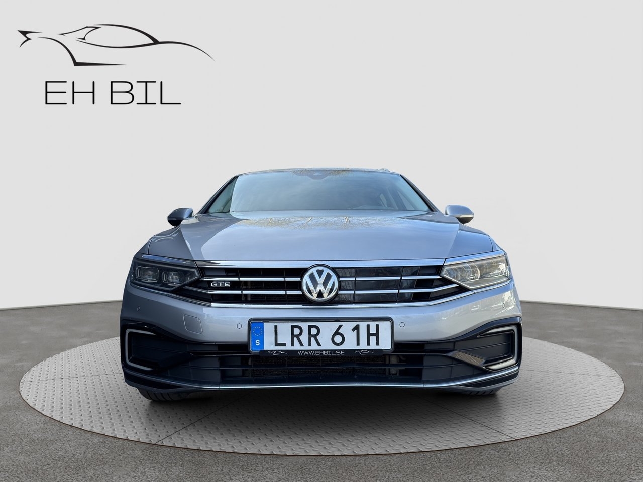 Volkswagen Passat 2020, photo 3/18