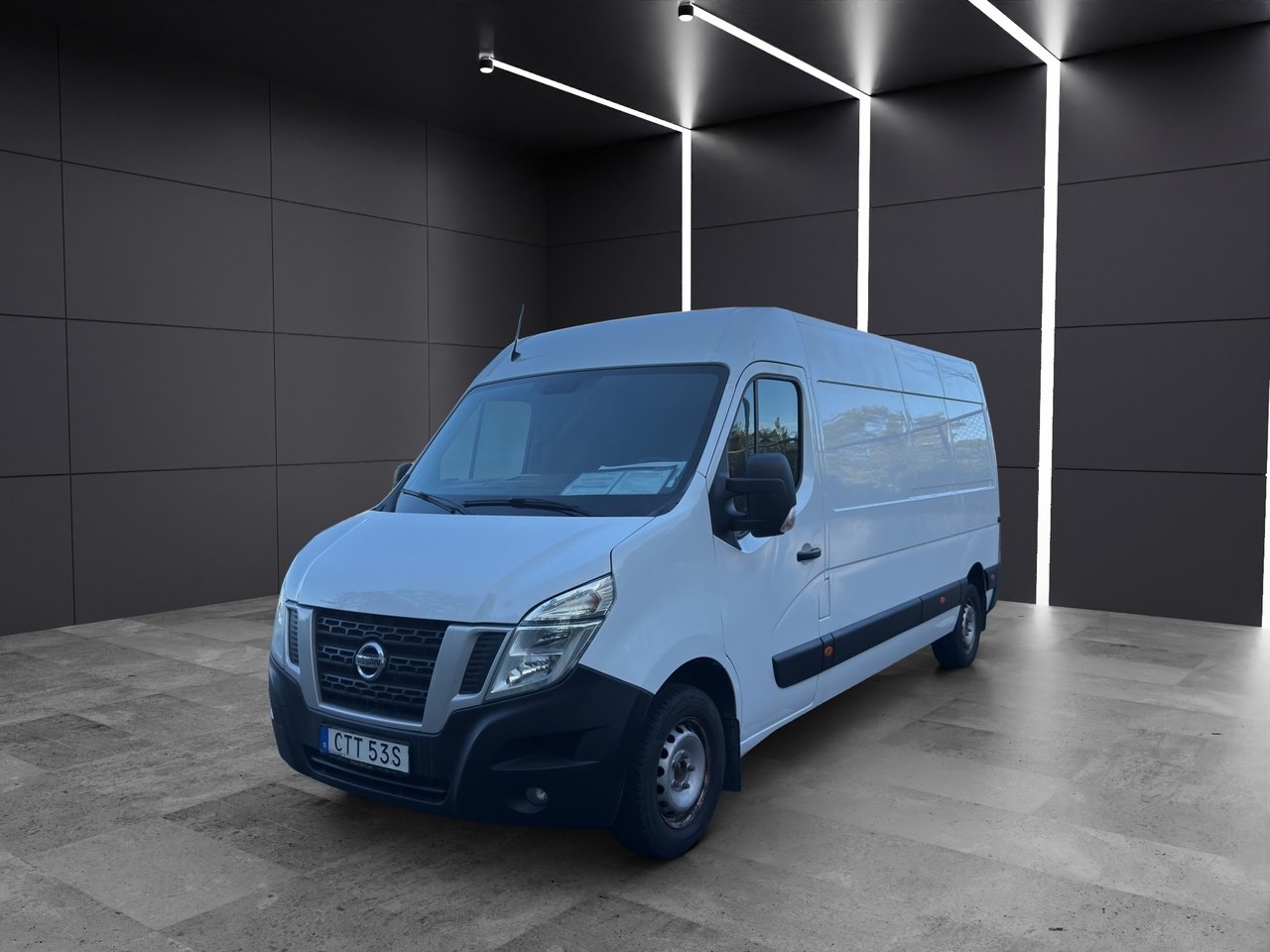 Nissan NV400