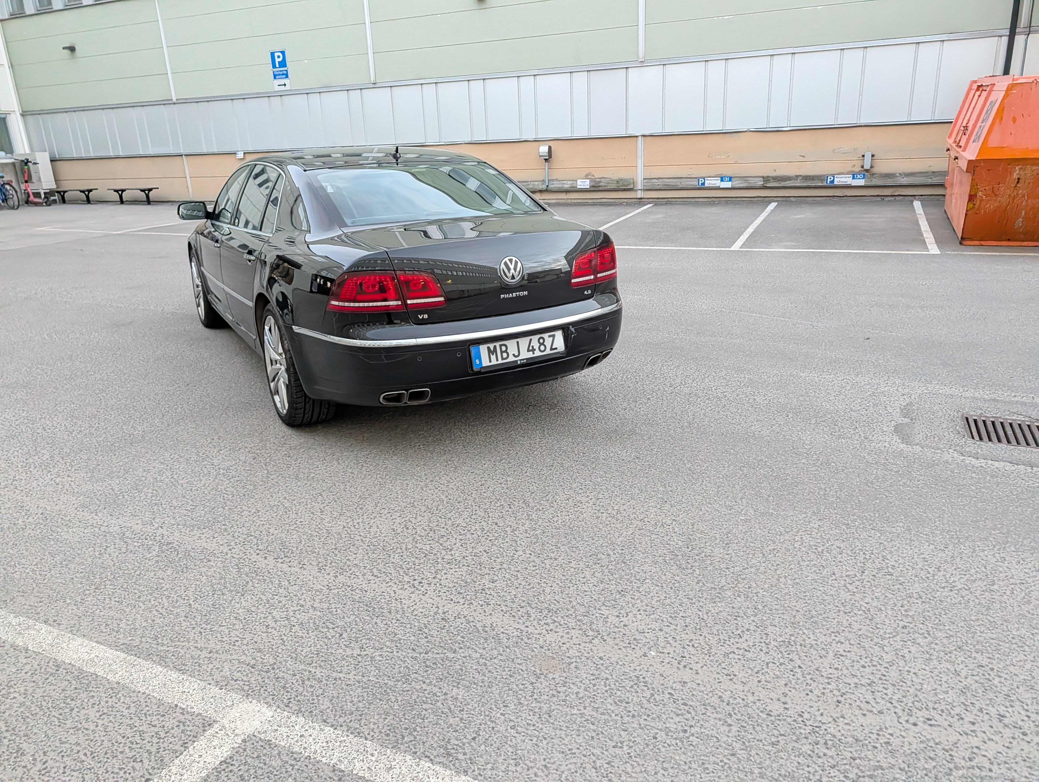 Volkswagen Phaeton 2016, bild 5/10
