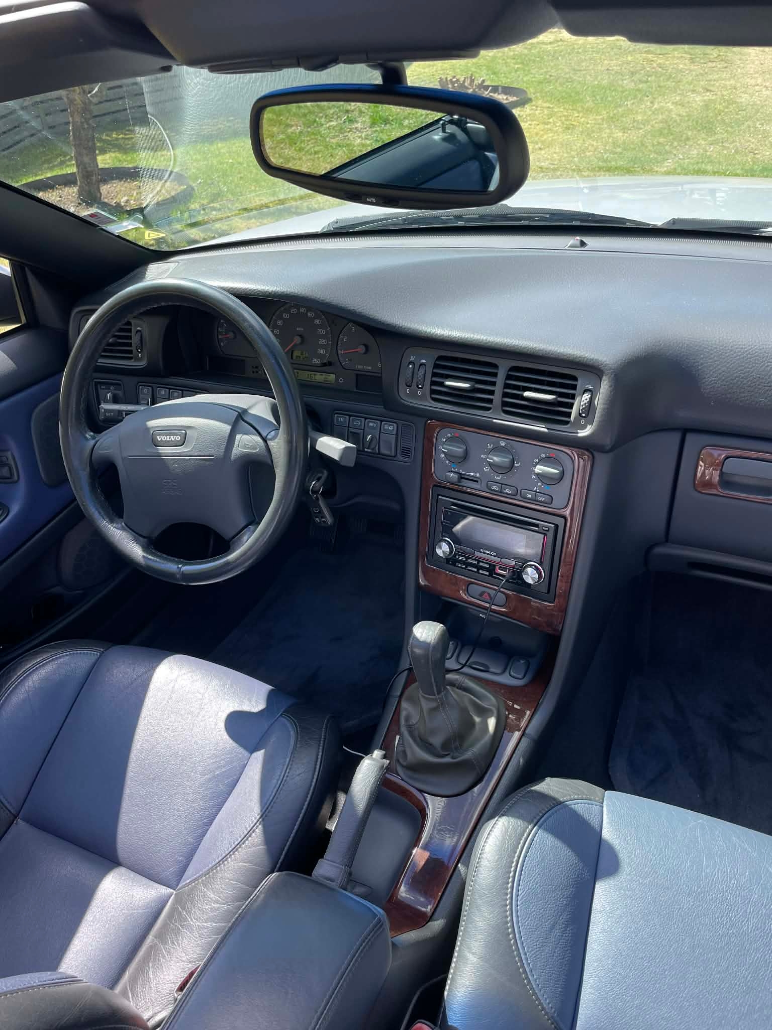 Volvo C70 T5 Cabriolet 2.3 T Manuell 2001, photo 4/6