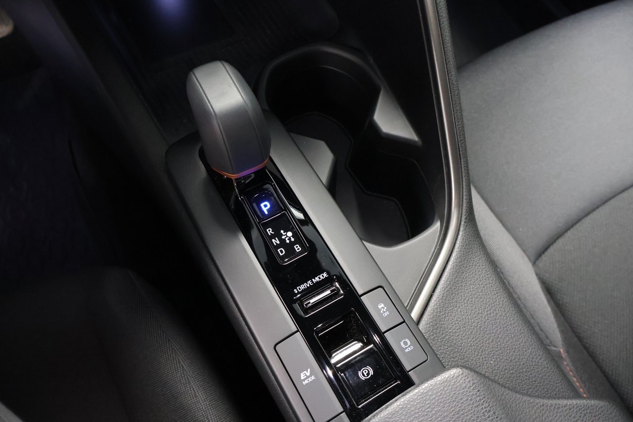 Toyota C-HR 2024, bild 7/10