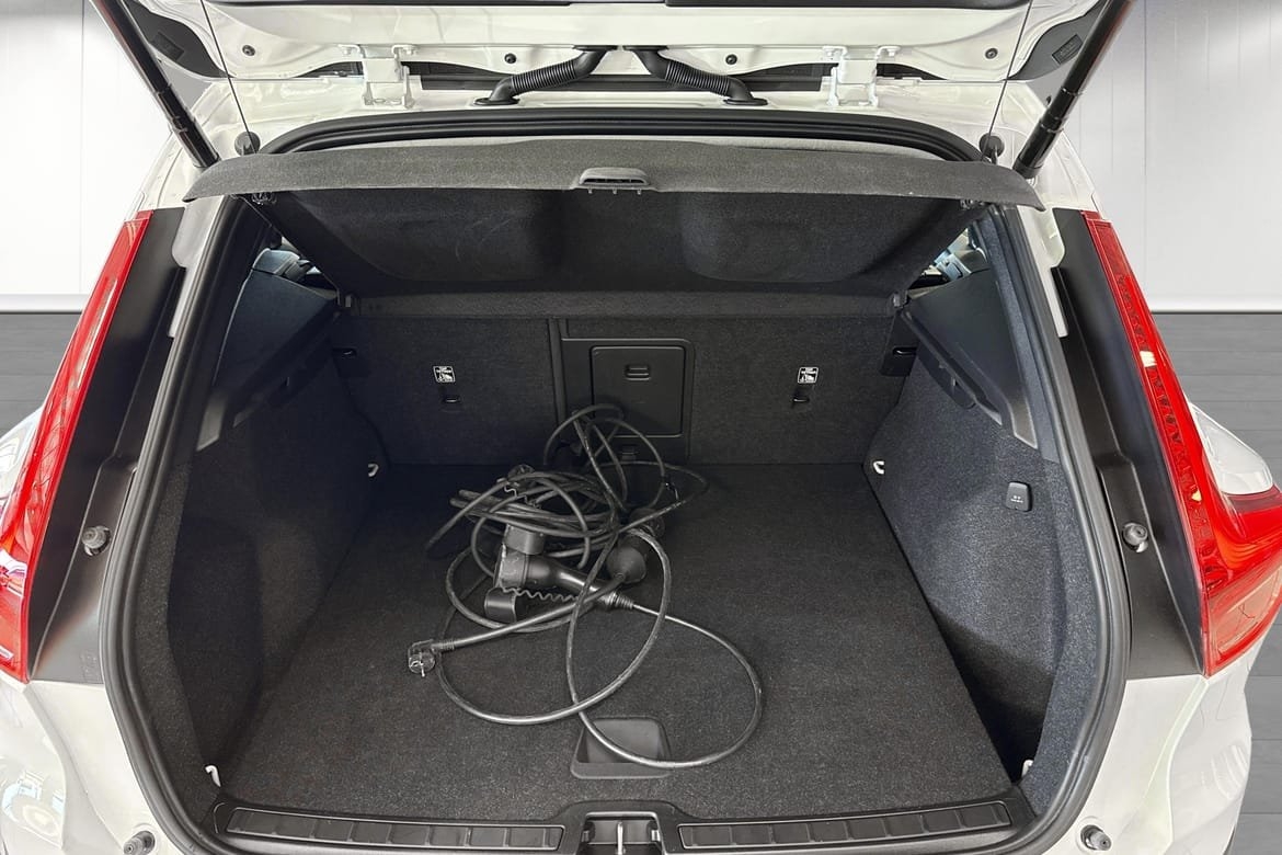Volvo XC40 Recharge T4 Incription Exp 2022, bild 6/10