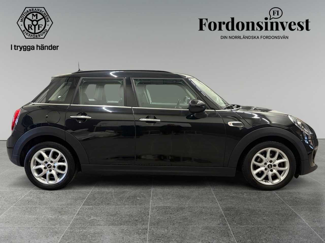 MINI Cooper 5-dörrars DCT Pepper Euro 6 2019, bild 7/10