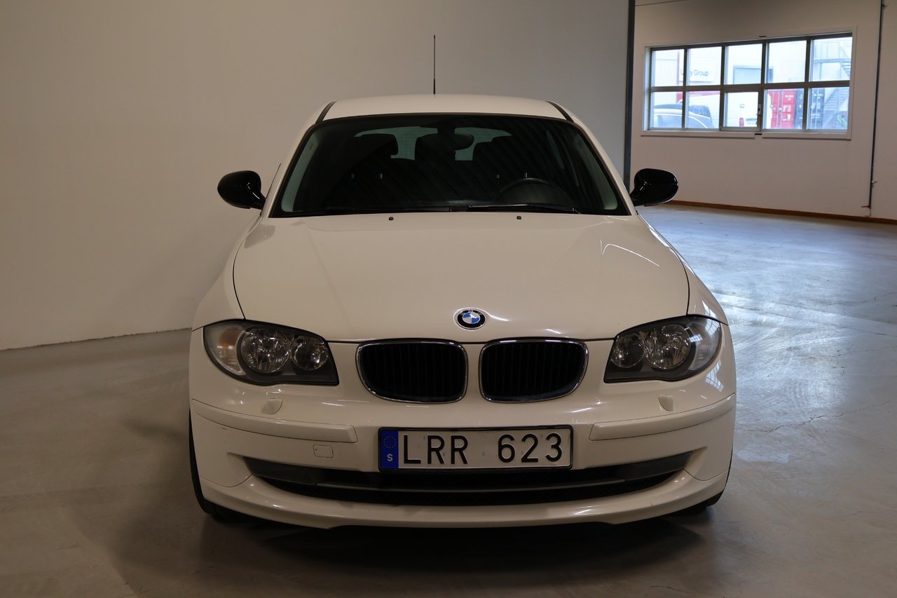 BMW 118 2011, bild 2/20