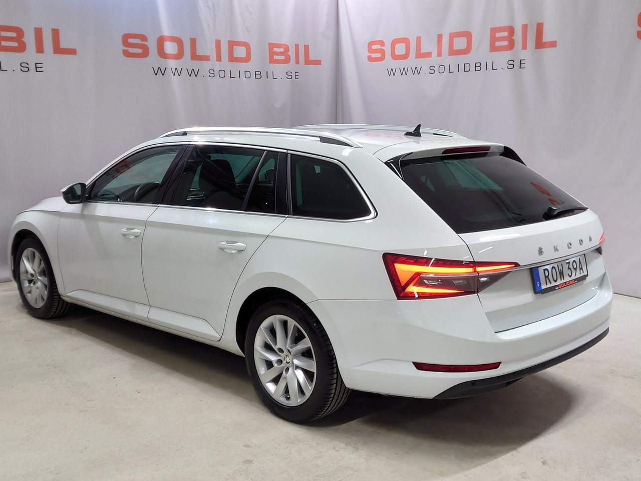 Skoda Superb 2023, bild 4/10