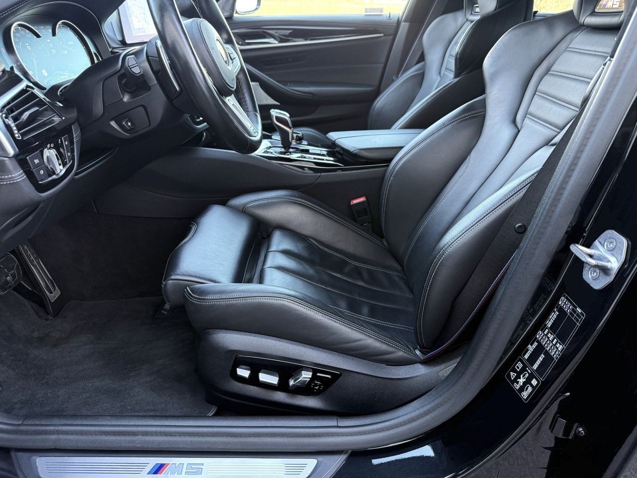 BMW M5 2019, kuva 3/3