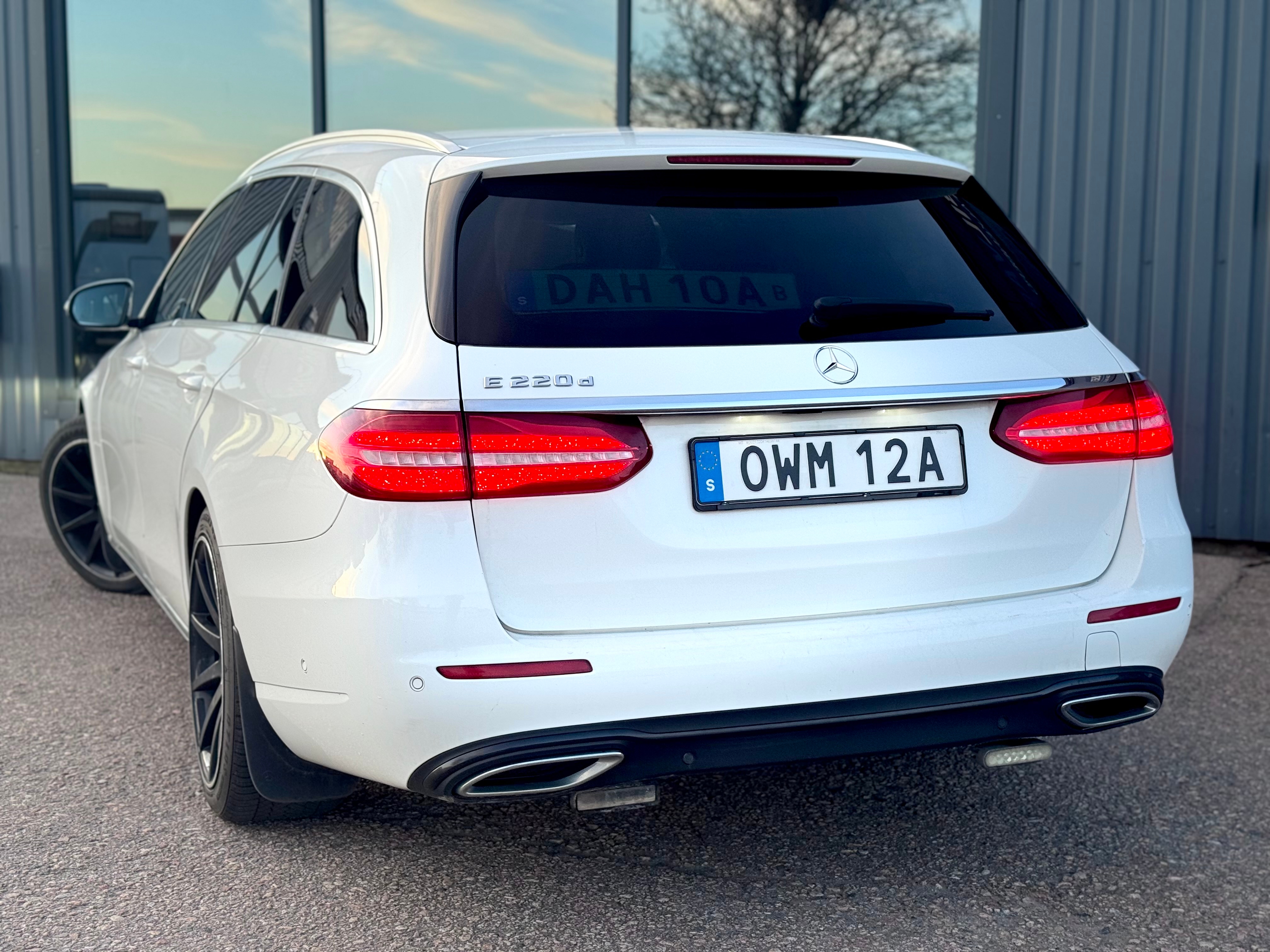 Mercedes-Benz E 2020, bild 4/18