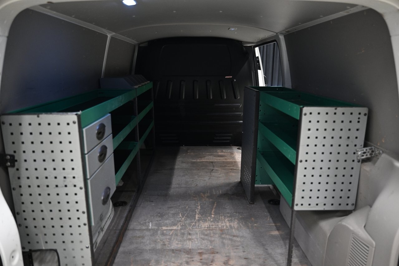 Volkswagen Transporter 2.0 TDI 102HK L2 2017, kuva 2/10