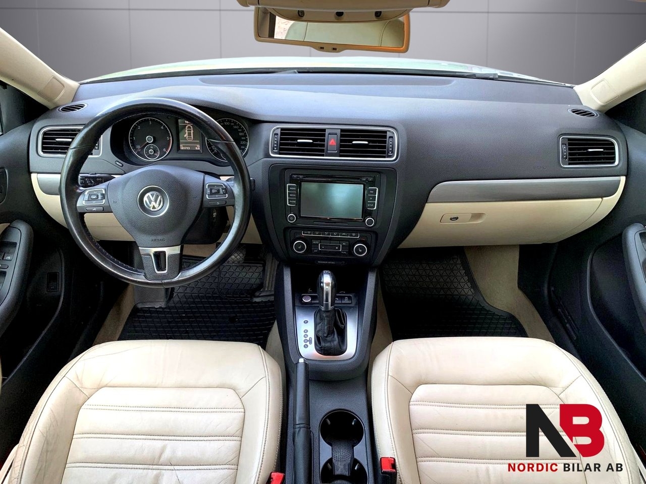 Volkswagen Jetta 2013, bild 3/10