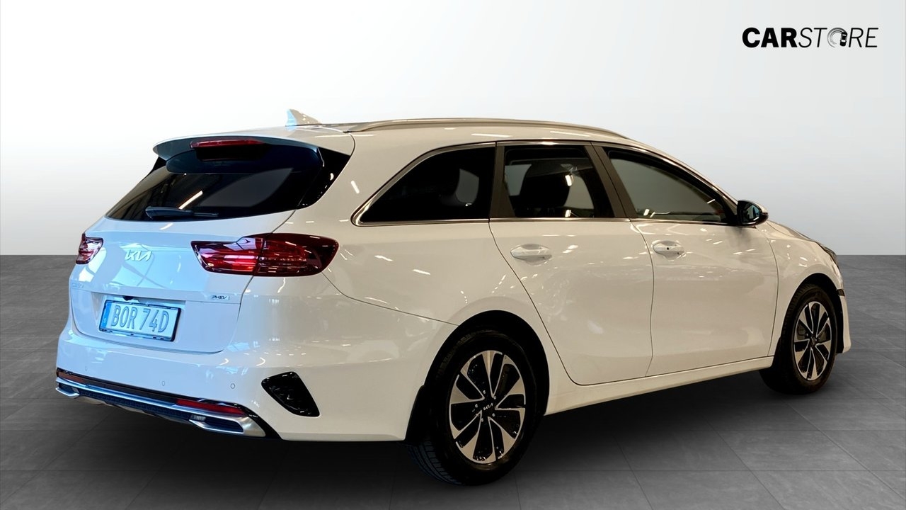 Kia Ceed DCT 141hk Advance - Backkamera 2022, bild 2/18