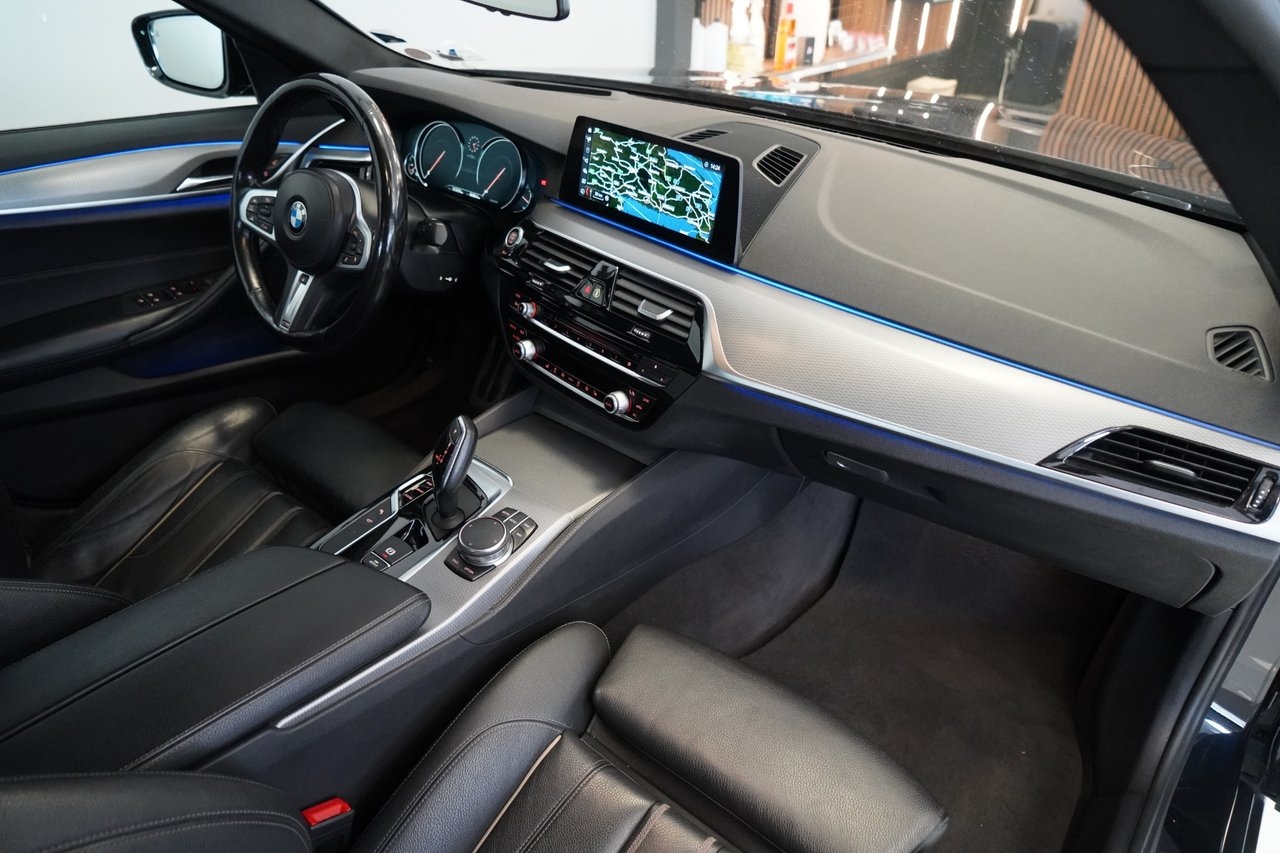 BMW 520 2017, bild 6/10