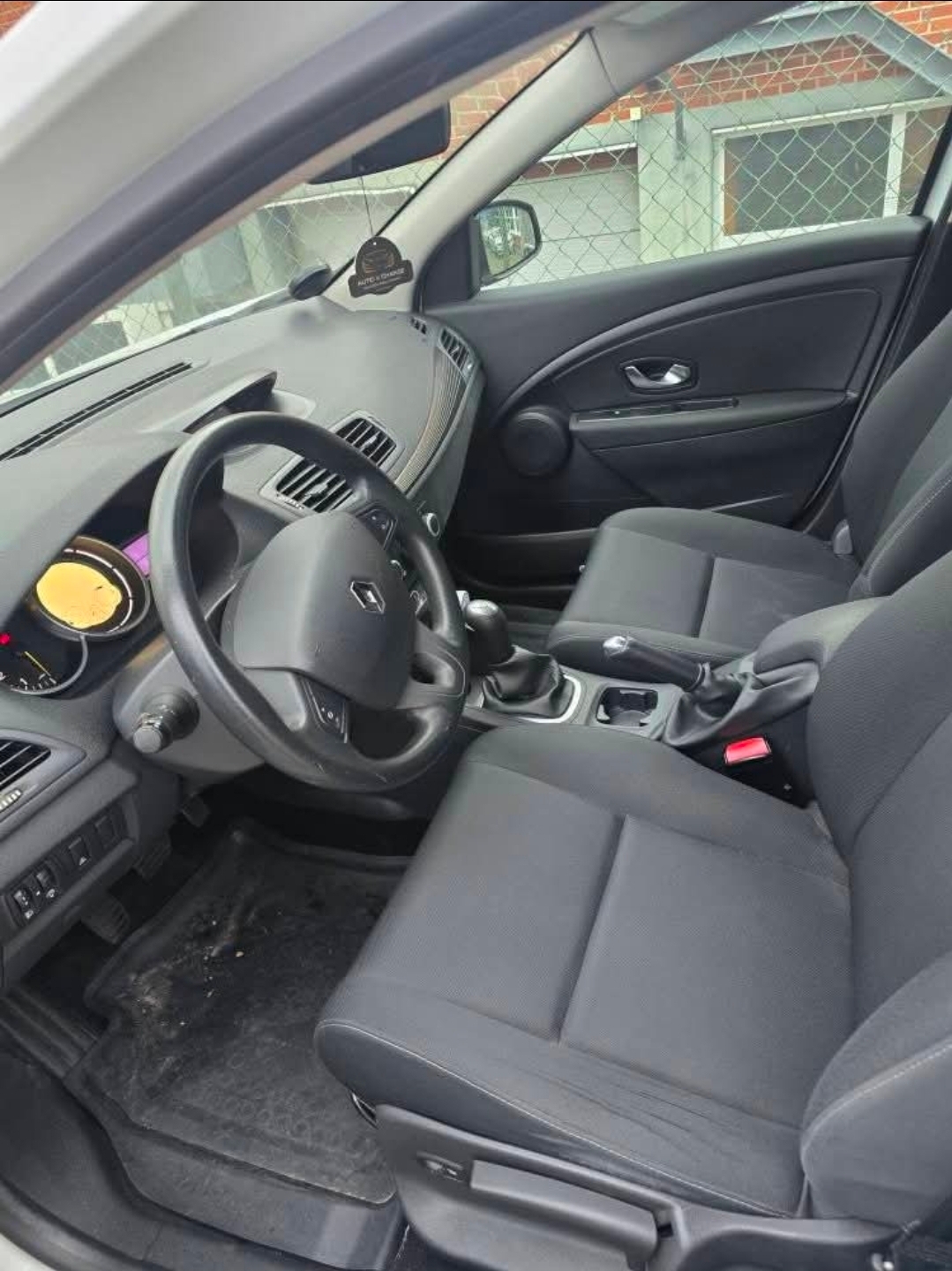 Renault Megane 2010, bild 6/6