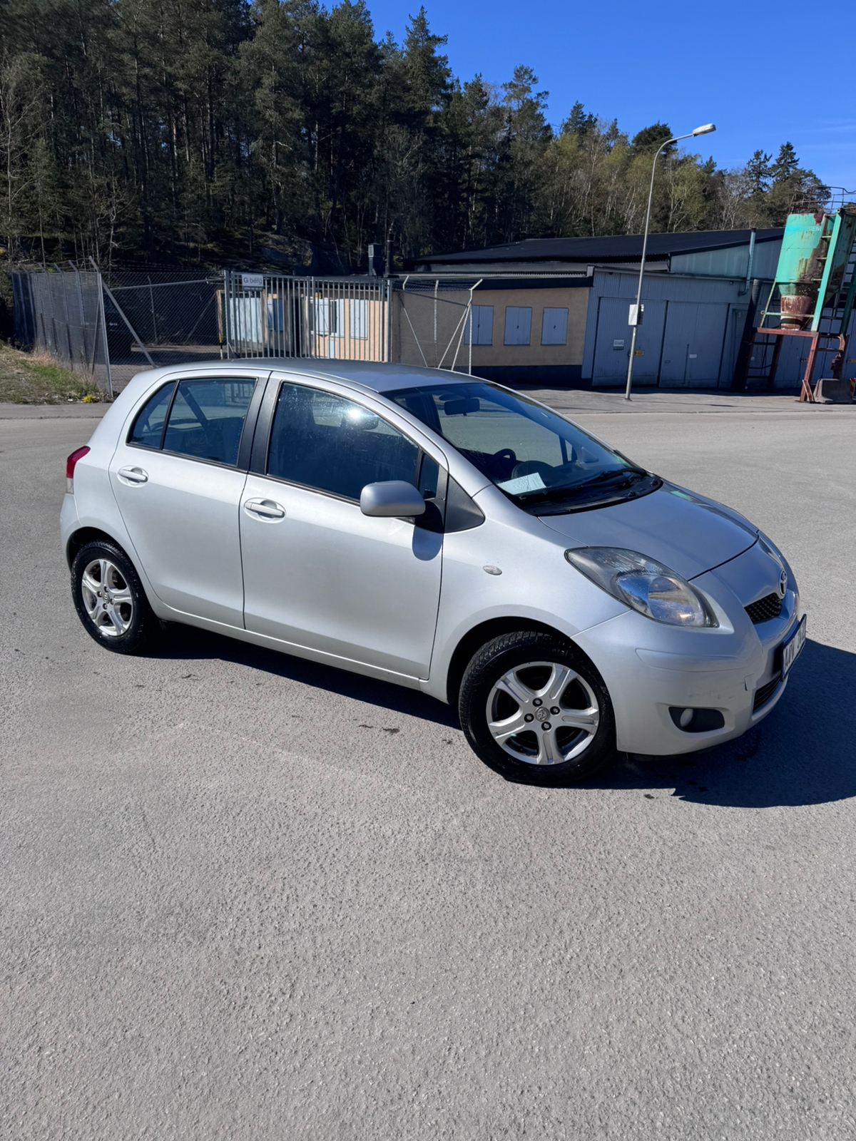 Toyota Yaris 2010, bild 3/7