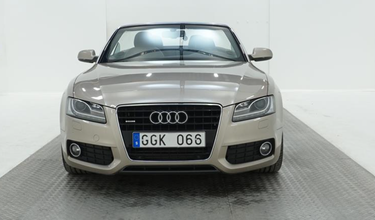 Audi Cabriolet 2010, kuva 3/9