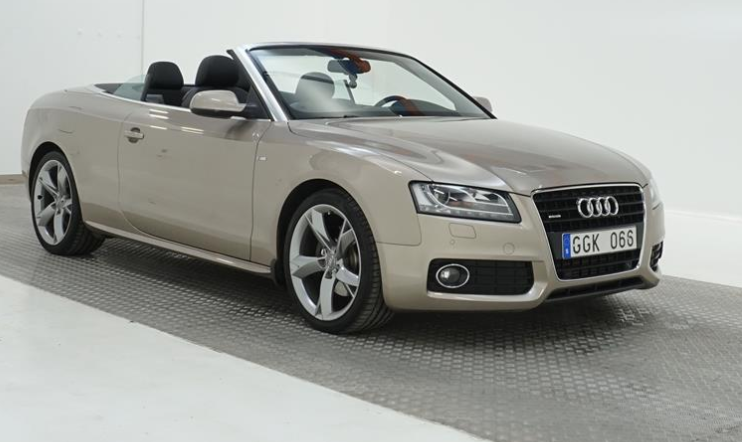 Audi Cabriolet 2010, kuva 4/9