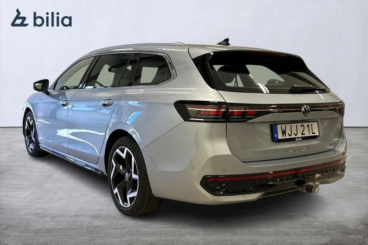 Volkswagen Passat 2025, bild 2/14