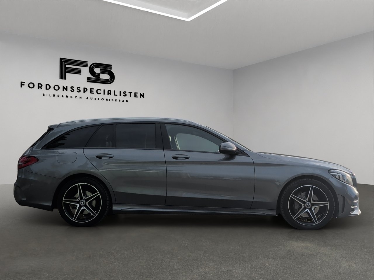 Mercedes-Benz C 2019, bild 2/26