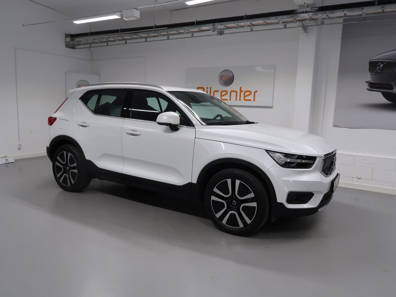 Volvo XC40 2021, bild 3/38