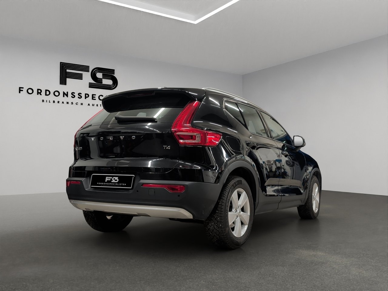 Volvo XC40 T4 Geartronic Momentum Euro 6 2020, kuva 3/10