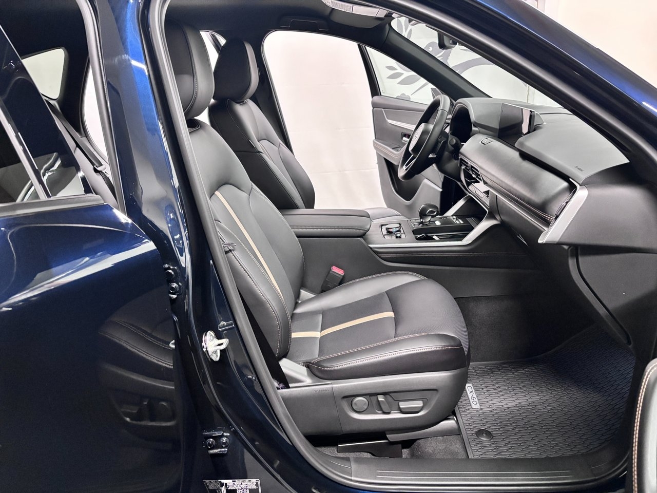 Mazda CX-60 2026, bild 6/10