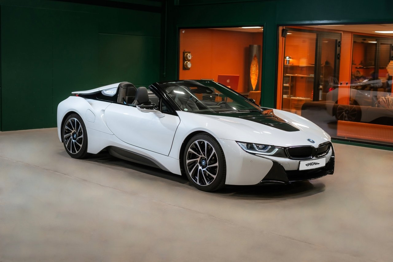 BMW i8
