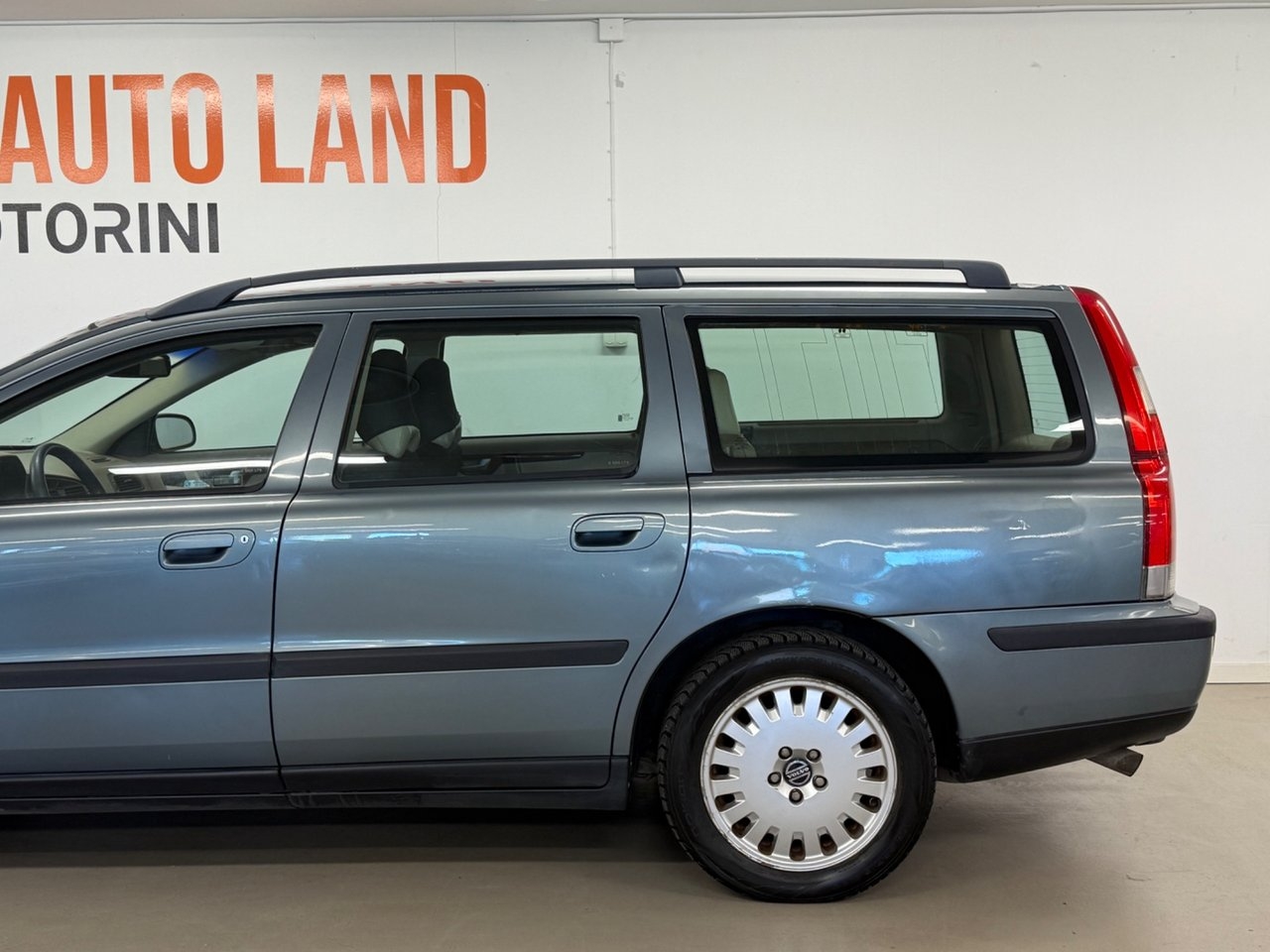 Volvo V70 2001, photo 6/10
