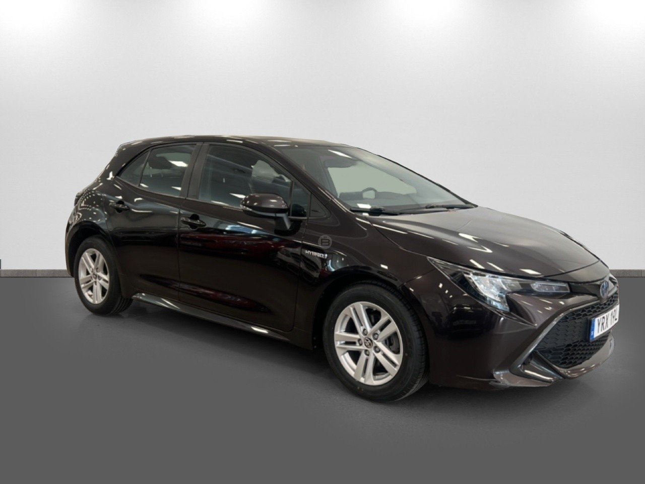Toyota Corolla 1,8 Hybrid e-CVT Active 2020, kuva 3/10