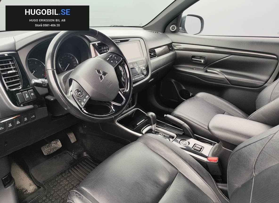 Mitsubishi Outlander 2018, bild 3/7