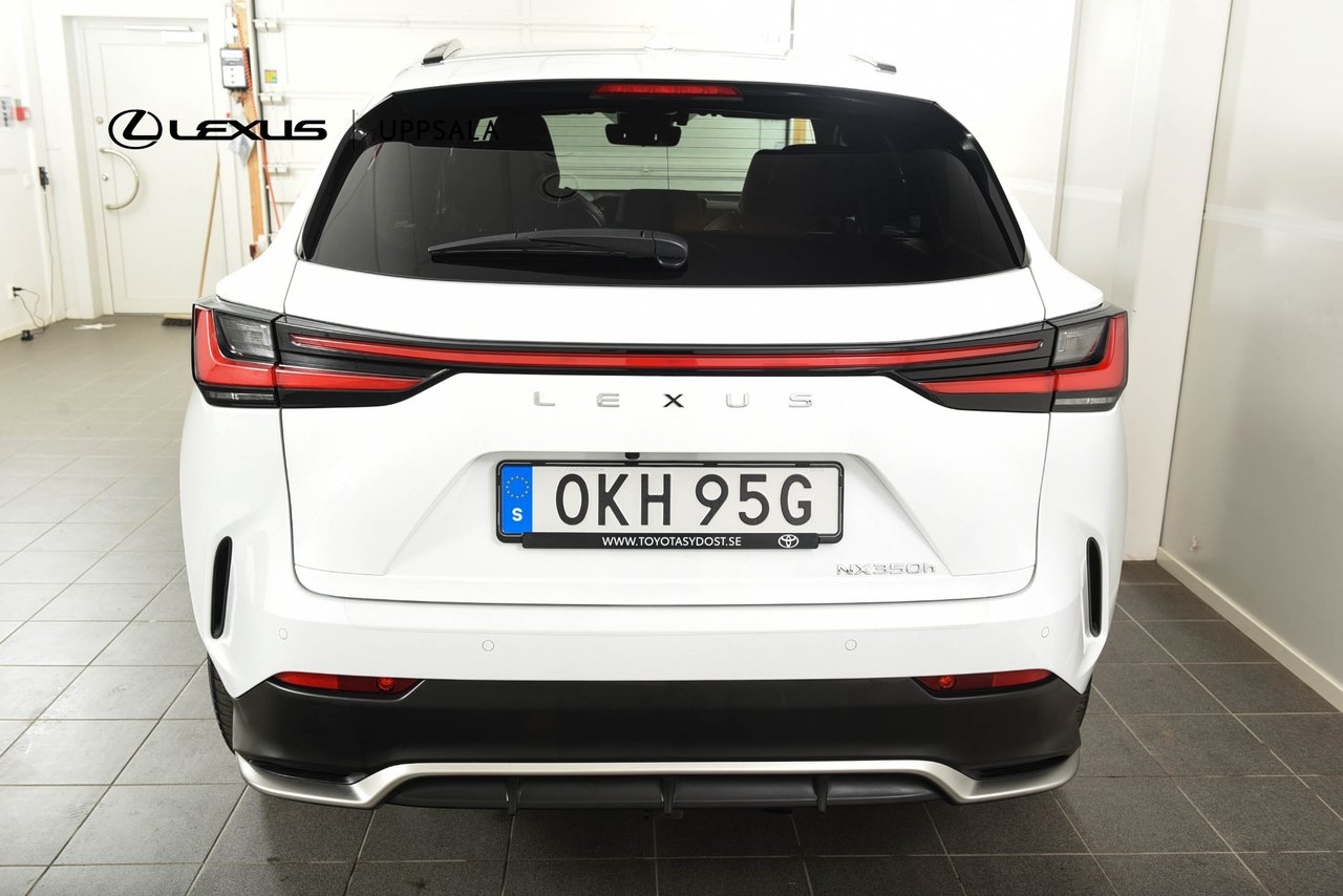 Lexus NX 350h AWD F-Sport Drag 2022, bild 5/10