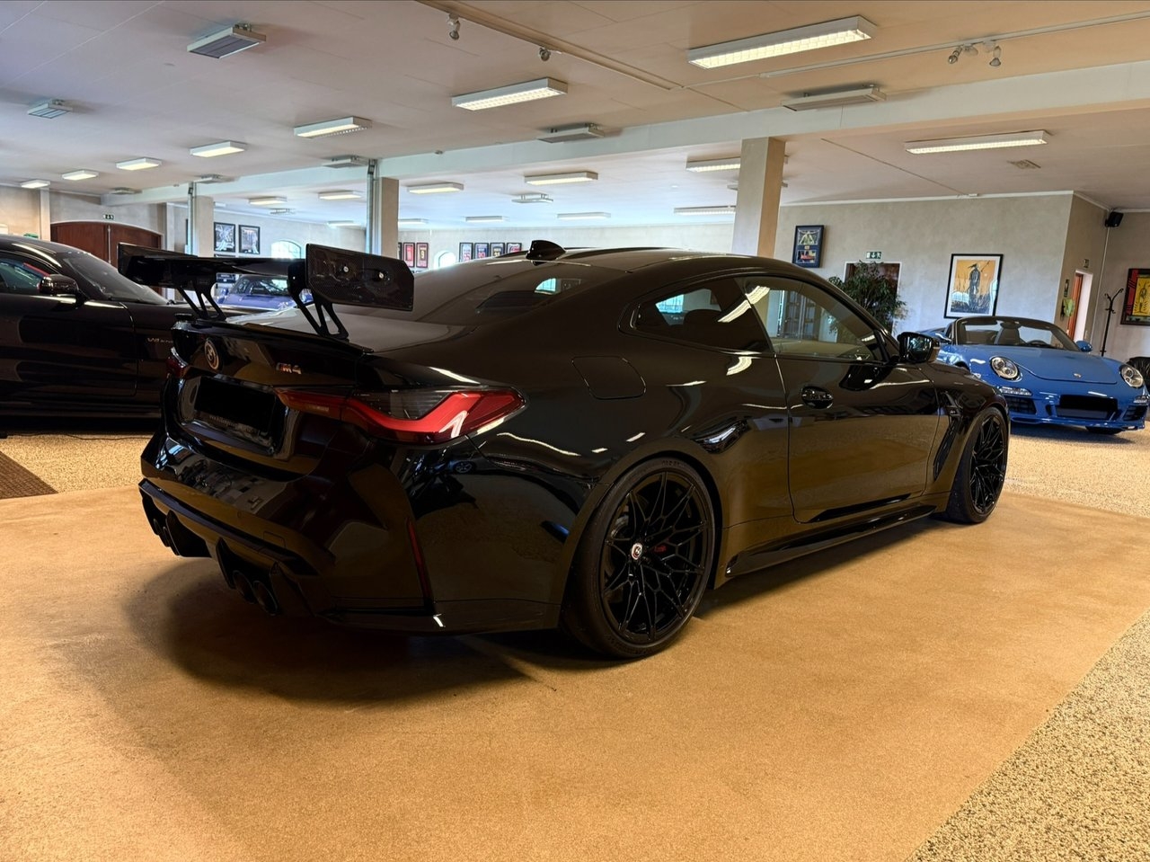BMW M4 2022, photo 5/10