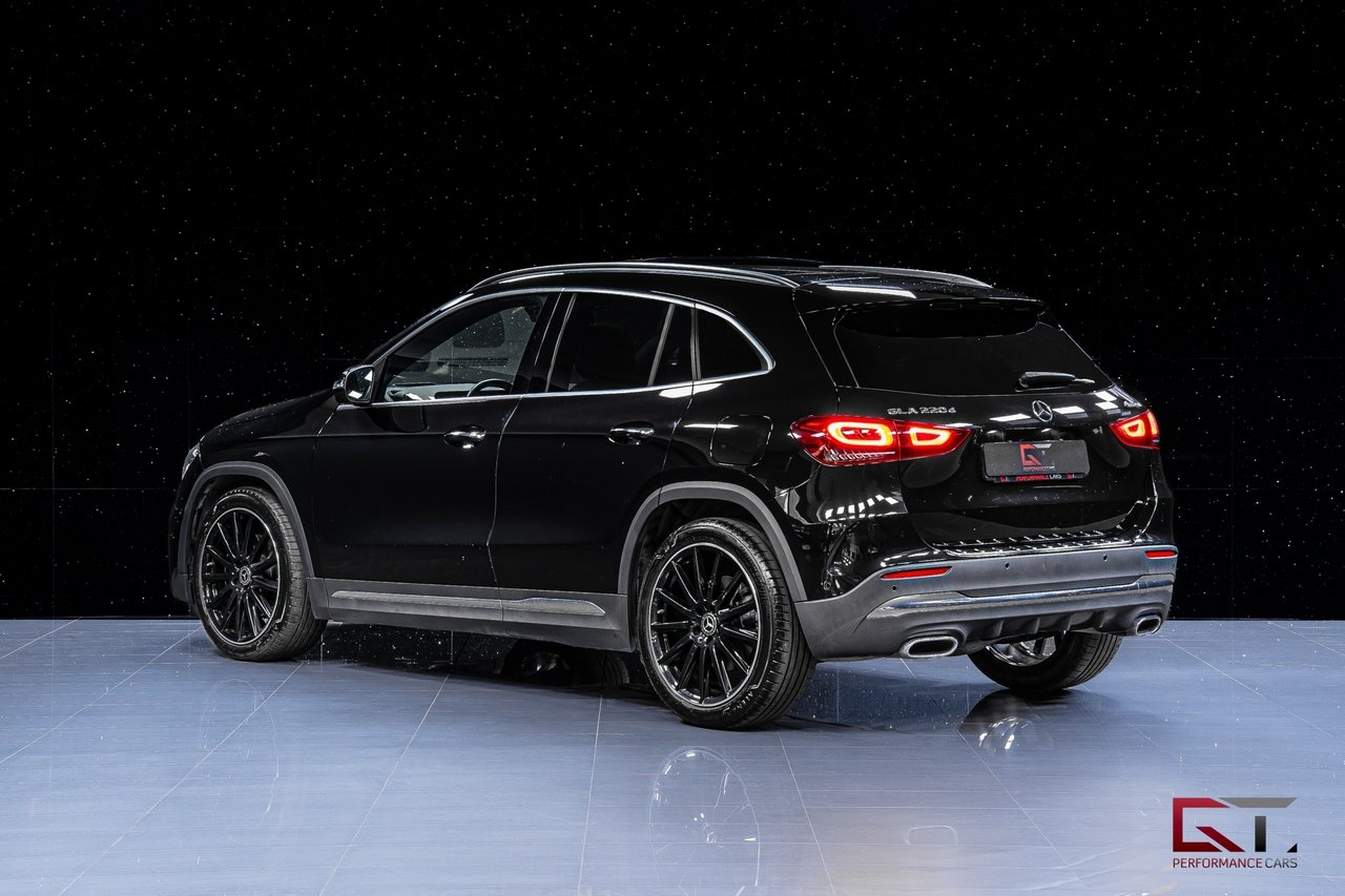 Mercedes-Benz GLA 220 d 4MATIC AMG Pano 2021, bild 6/10