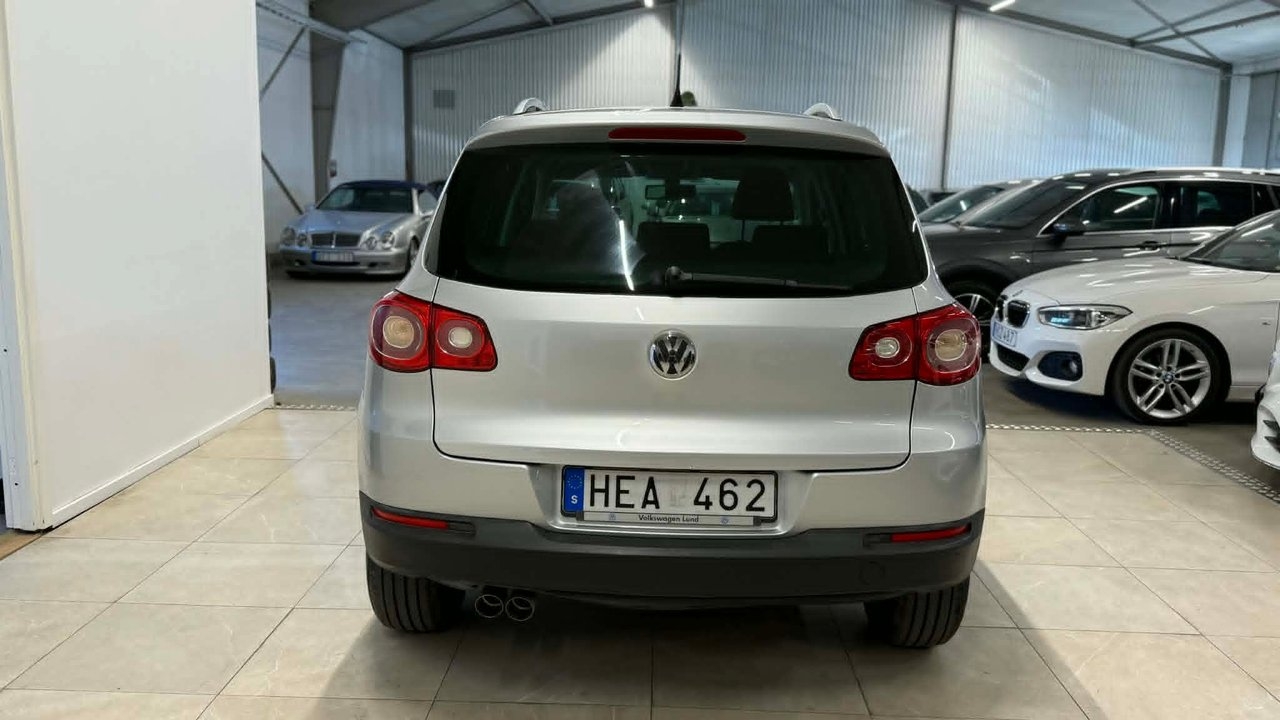 Volkswagen Tiguan 2.0 TDI 2009, bild 7/18