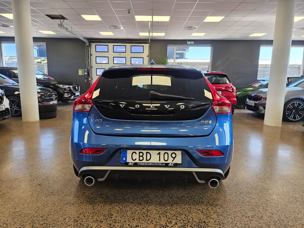 Volvo V40 D2 R-Design 2017, kuva 5/18