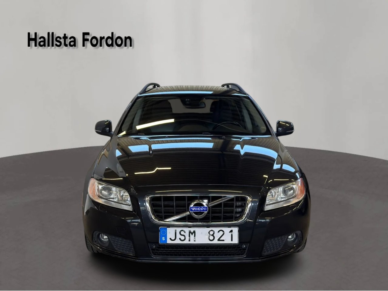 Volvo V70 D4 Geartronic Momentum Drag 2013, kuva 2/19