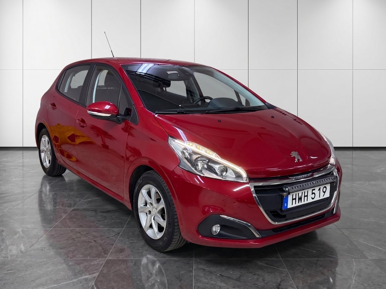 Peugeot 208 5-dörrar 1.2 PureTech 2015, bild 3/18