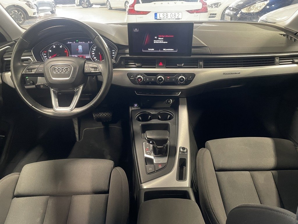 Audi A4 2021, kuva 6/10
