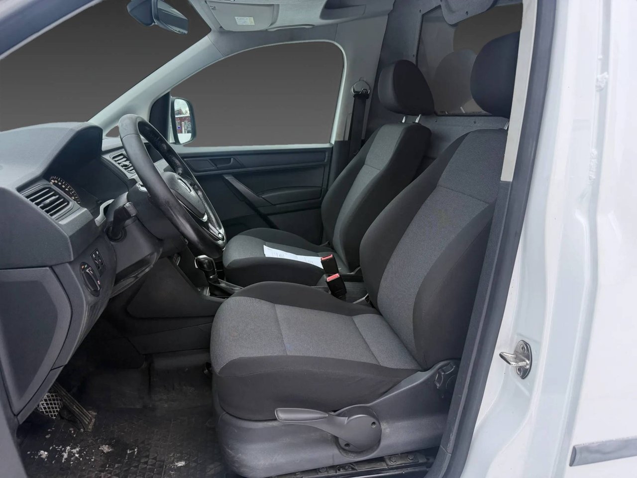 Volkswagen Caddy Maxi 2017, bild 7/8