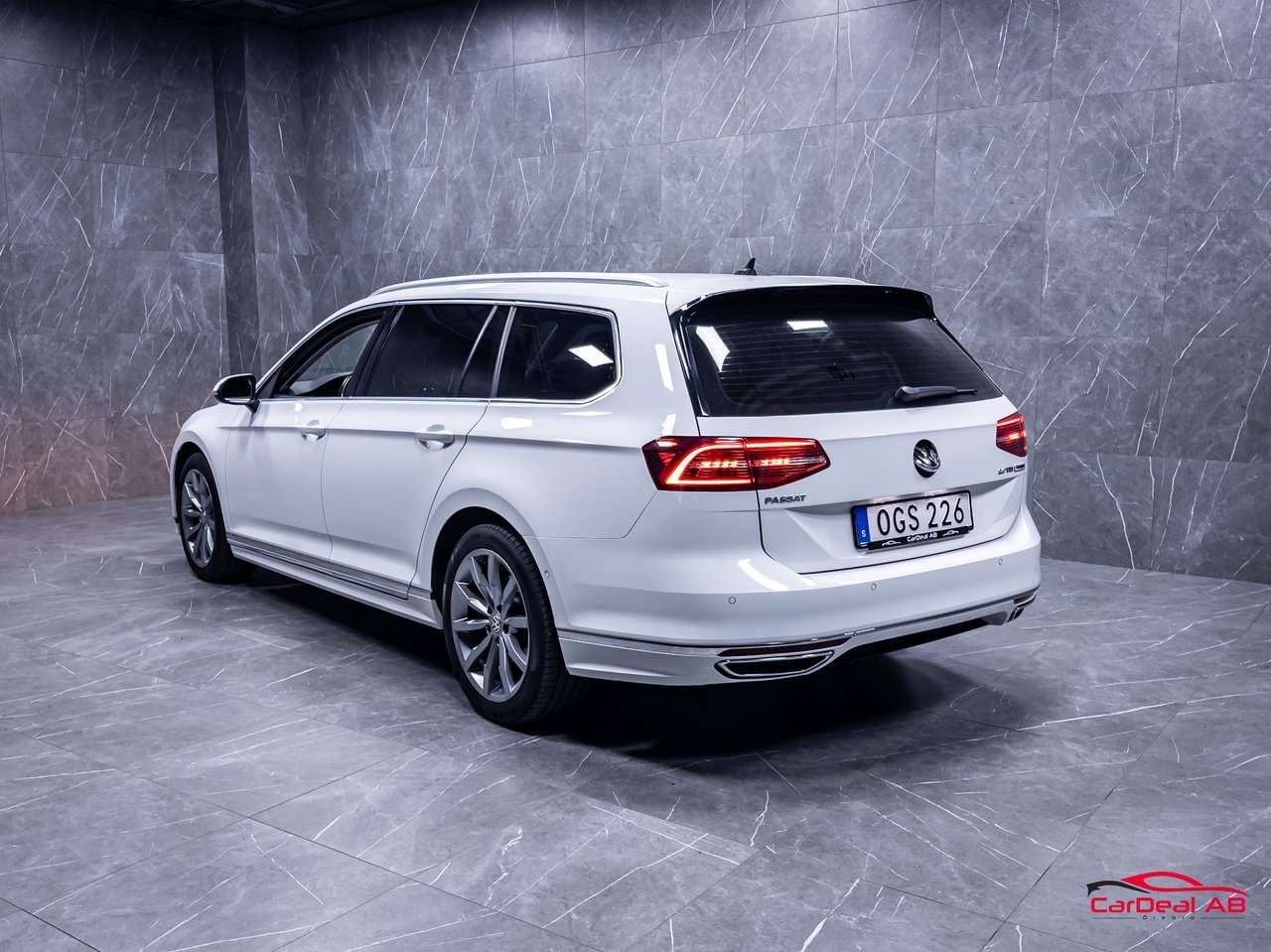 Volkswagen Passat 2017, bild 5/10