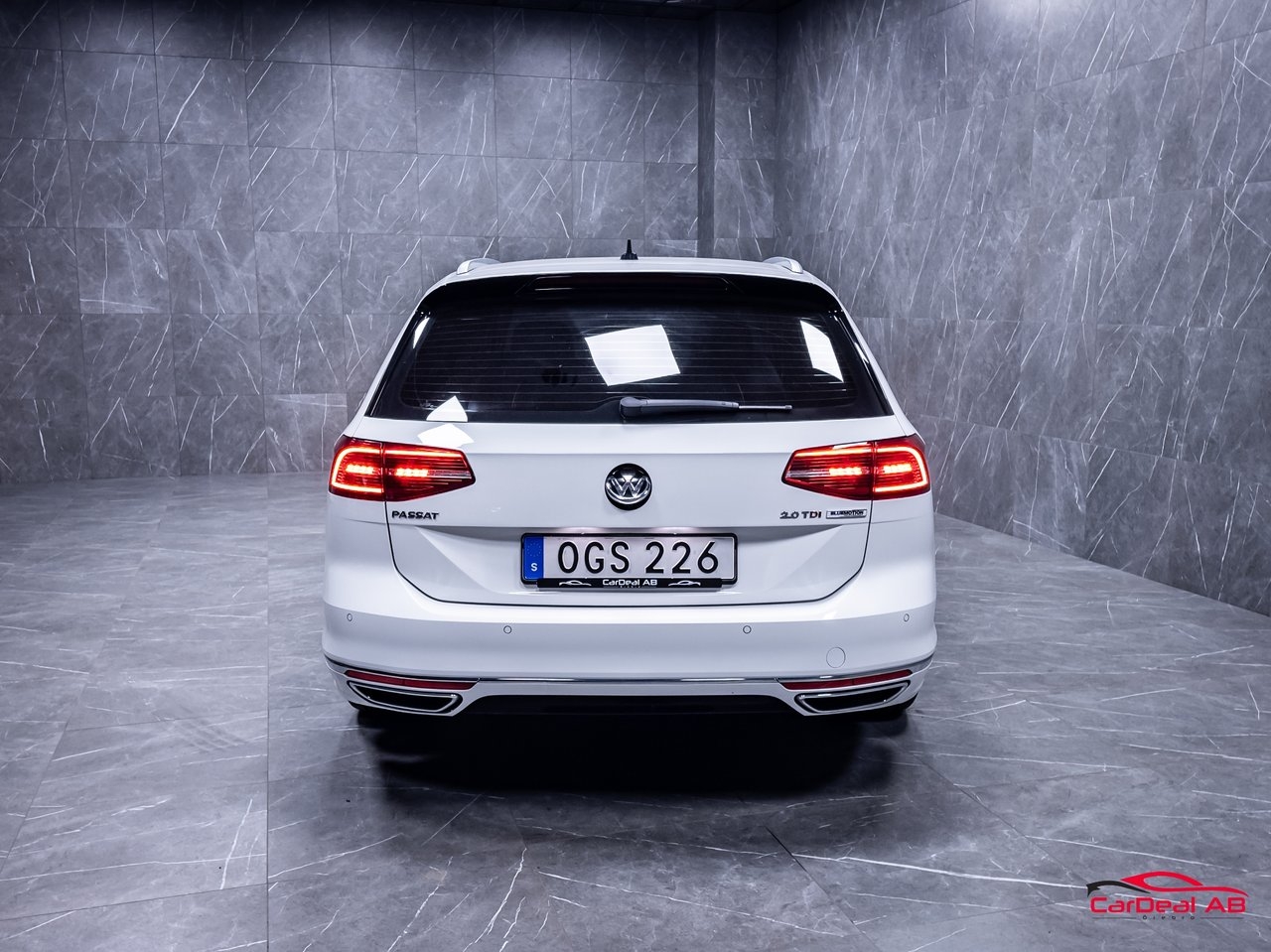 Volkswagen Passat 2017, bild 6/10