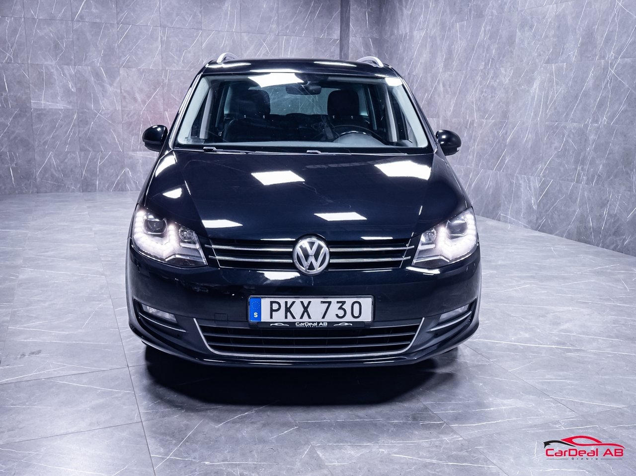 Volkswagen Sharan 2017, bild 2/33