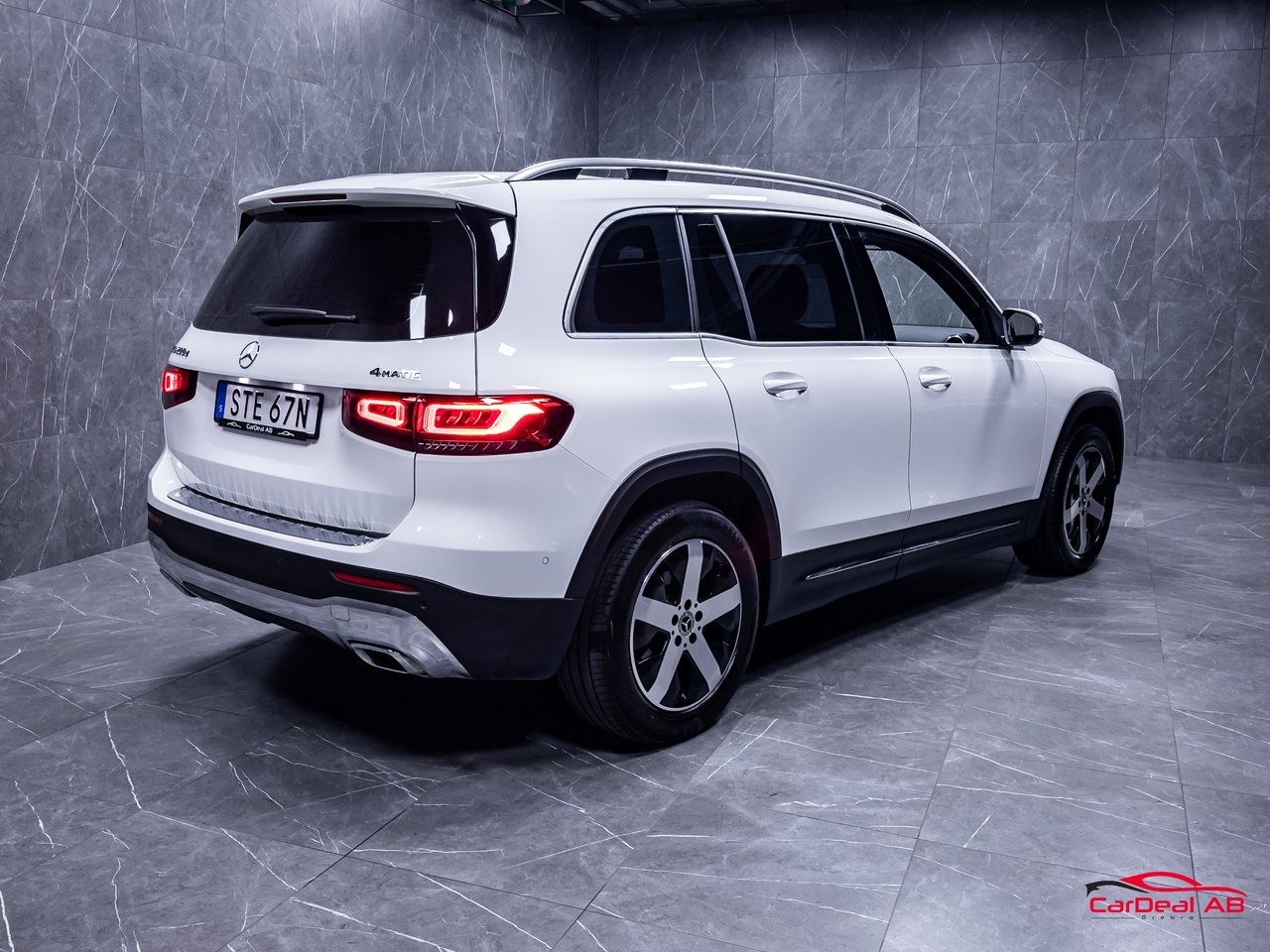 Mercedes-Benz GLB 2023, bild 7/10