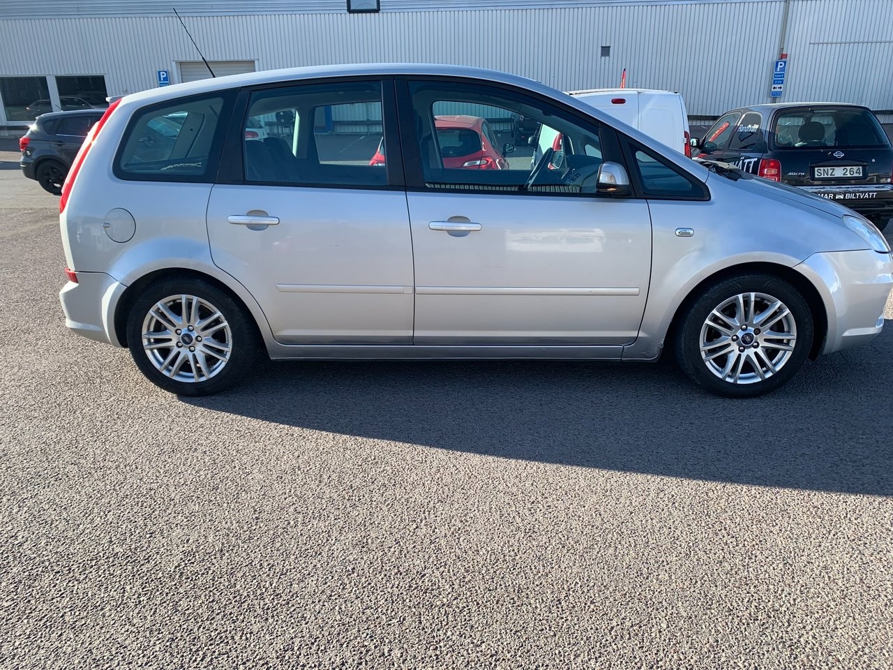 Ford C-Max 2008, photo 3/10