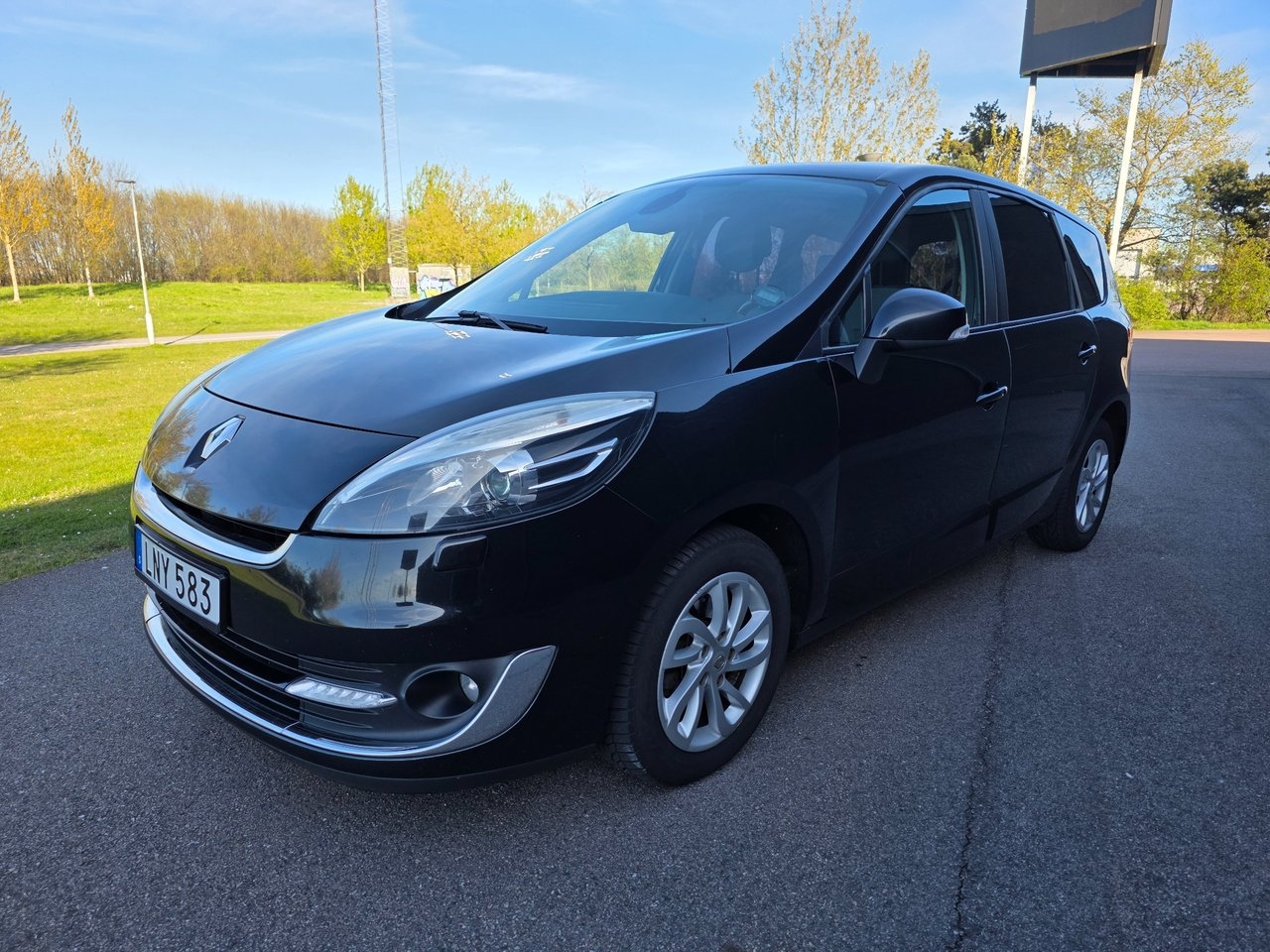 Renault Grand Scenic 2012, bild 6/13