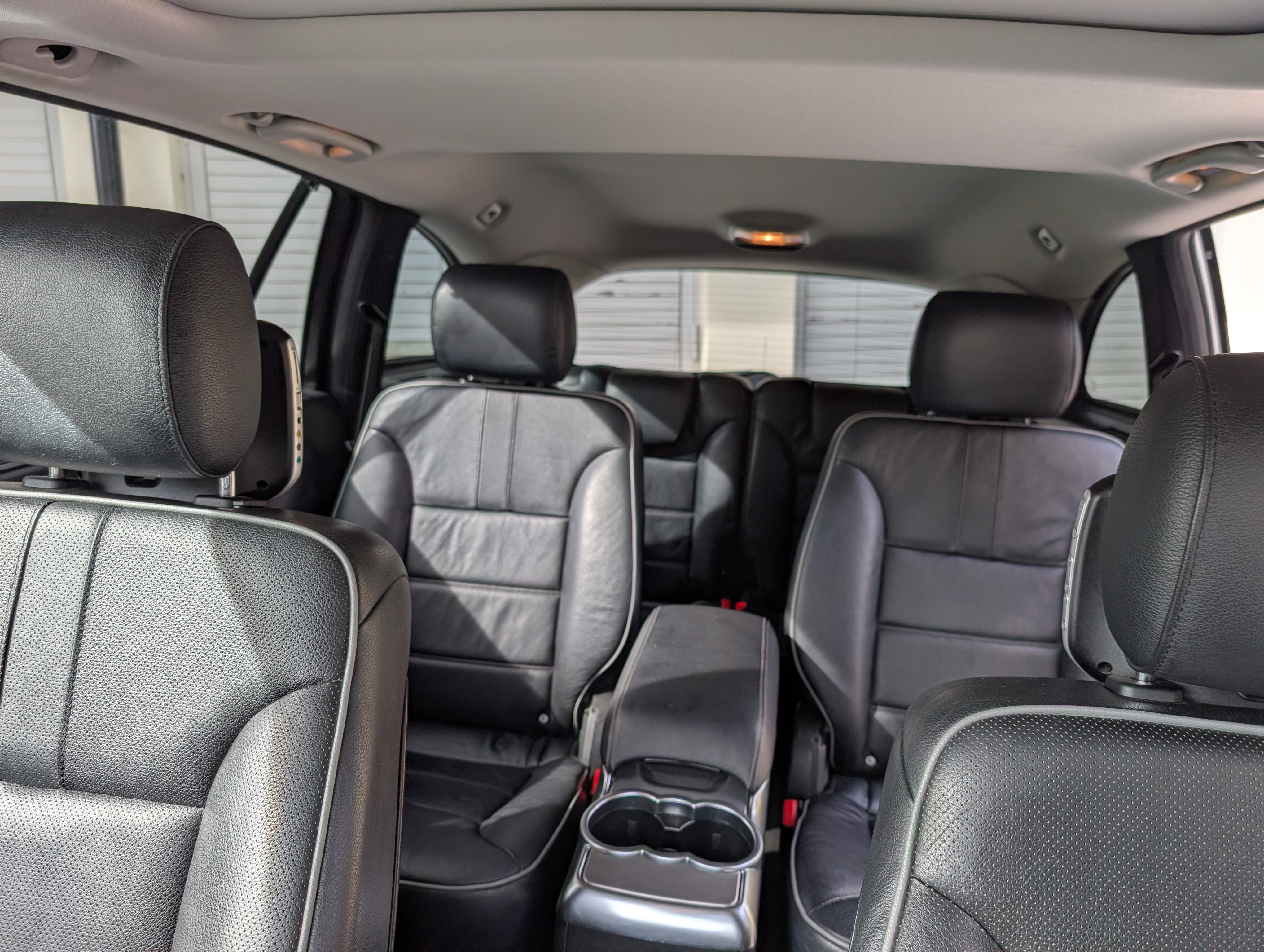 Mercedes-Benz R 2011, bild 5/8